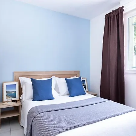 Saint-florent Sleeps 7 Pool Air Con *